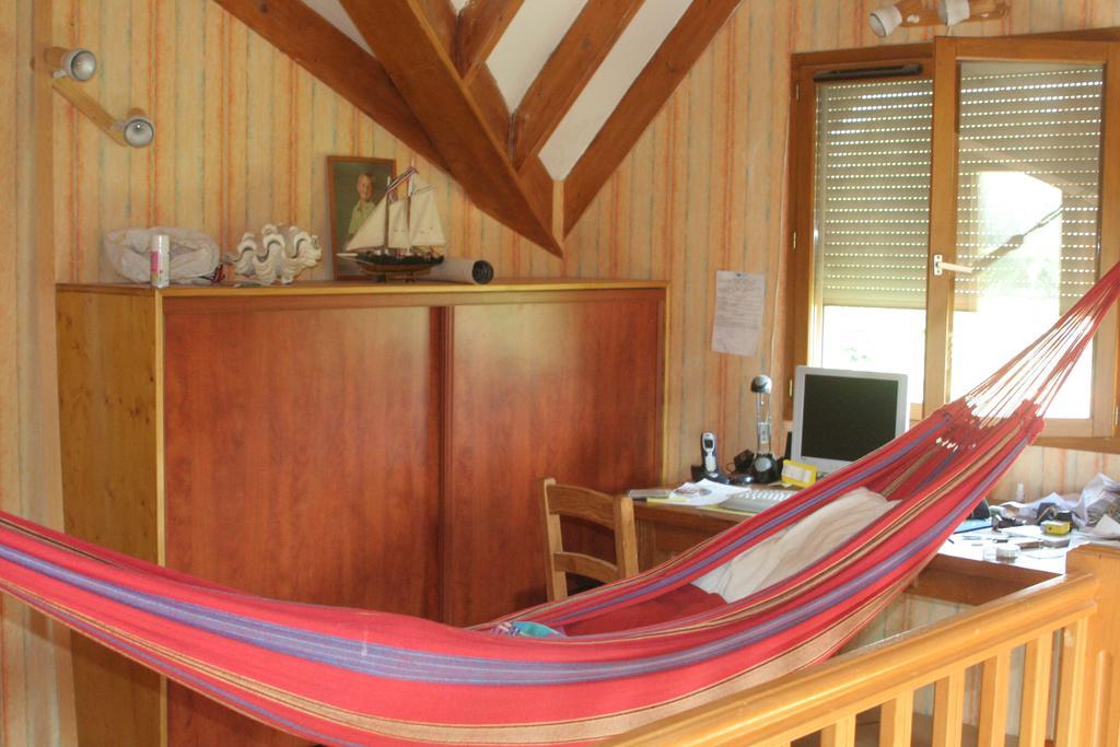 Chambre D'Hotes "Les Crets" Mercury Bagian luar foto